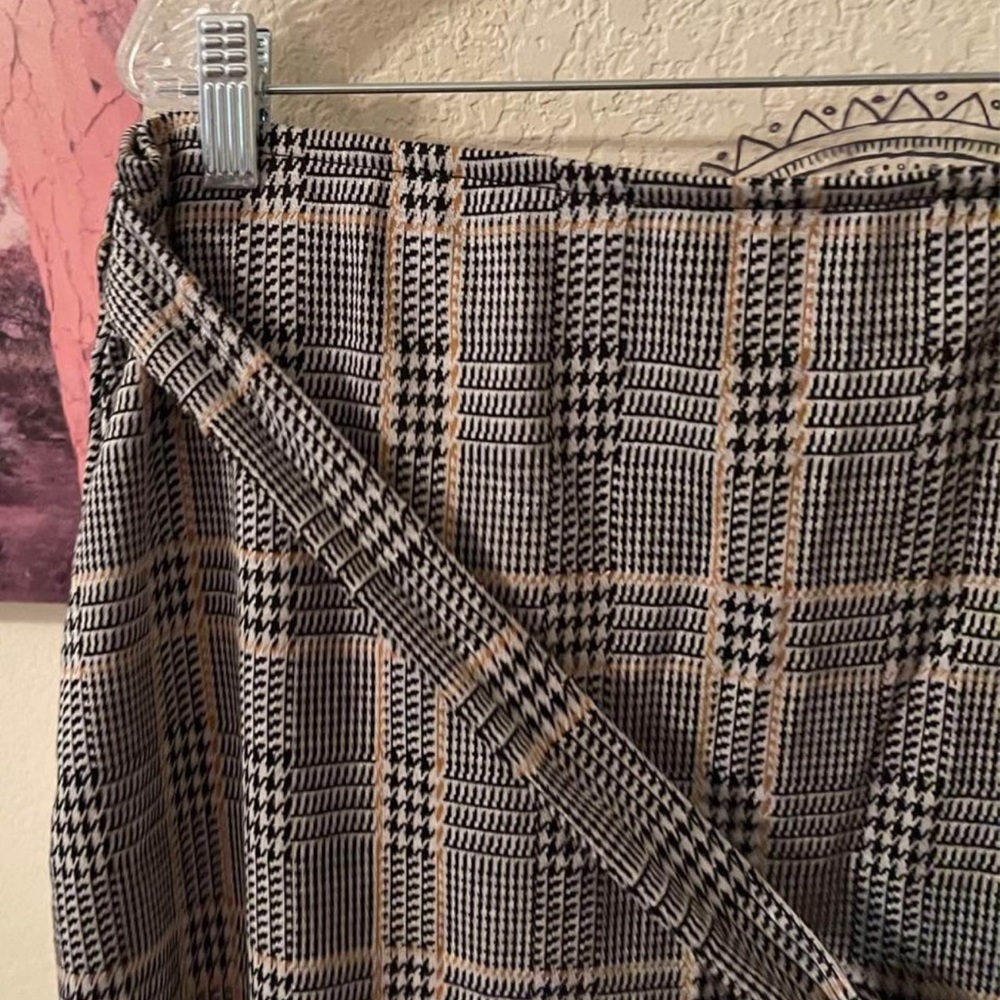 Plus Size Women’s plaid short skirt size 3X New - Picture 2 of 10